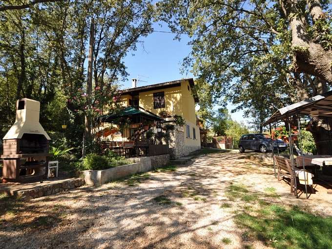 Apartment House - Marija