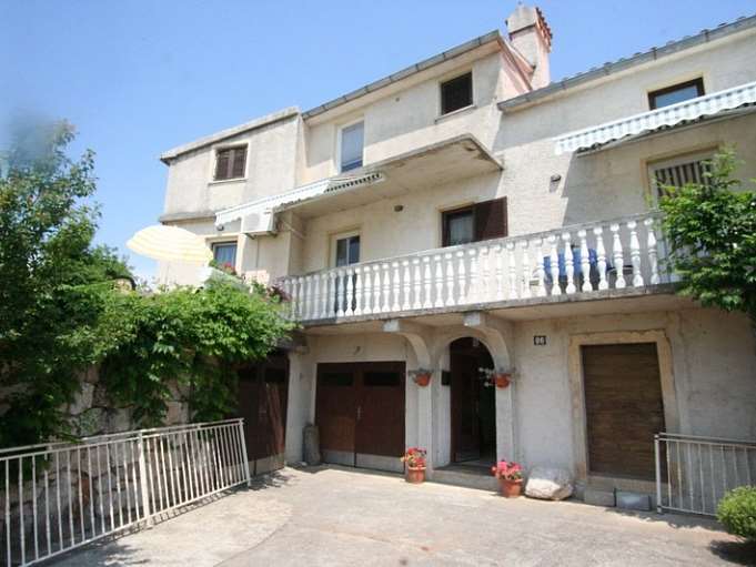 Apartment House - VOLARIC Josip